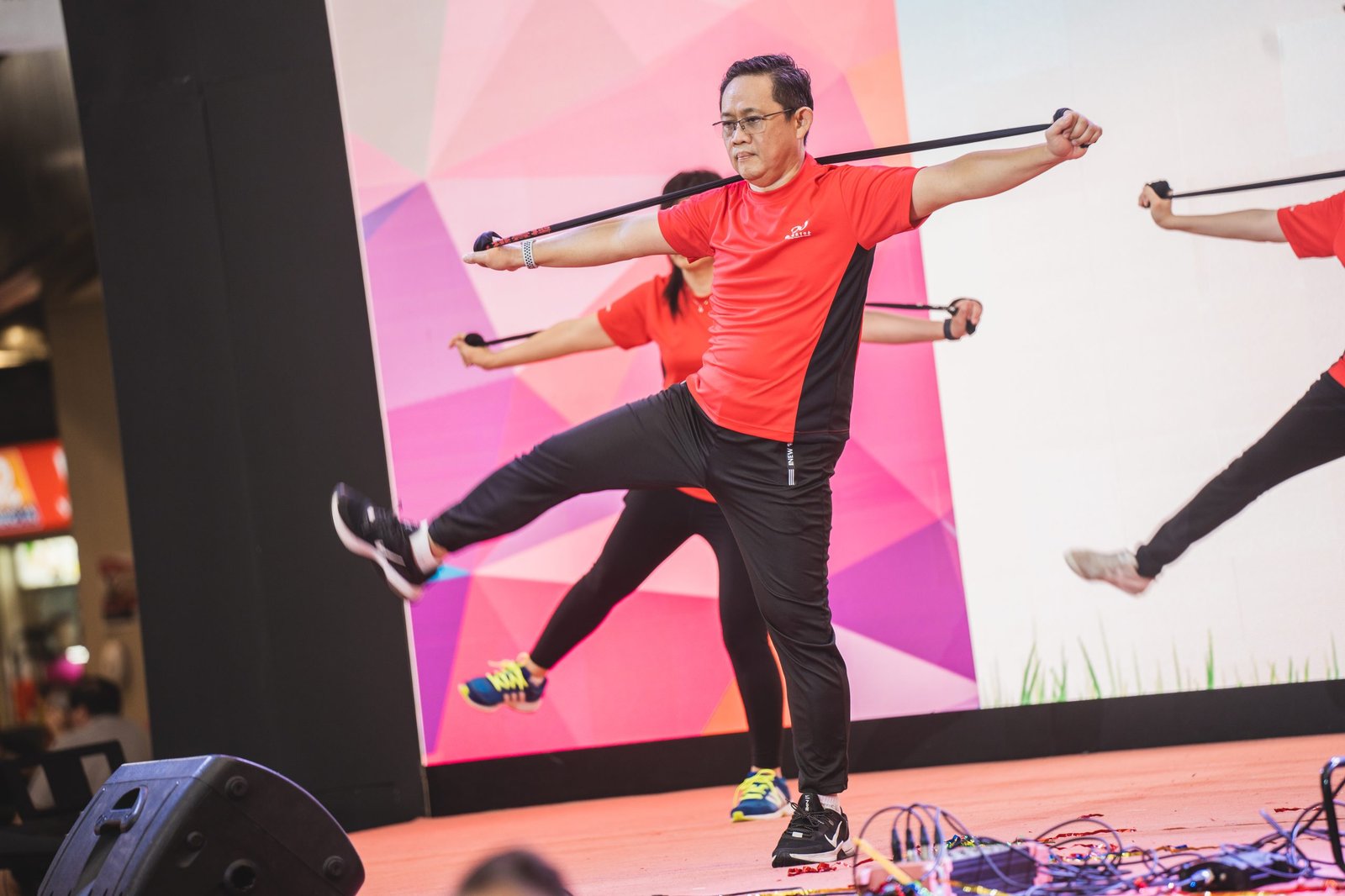 365 Rhythmic Stretching Exercise