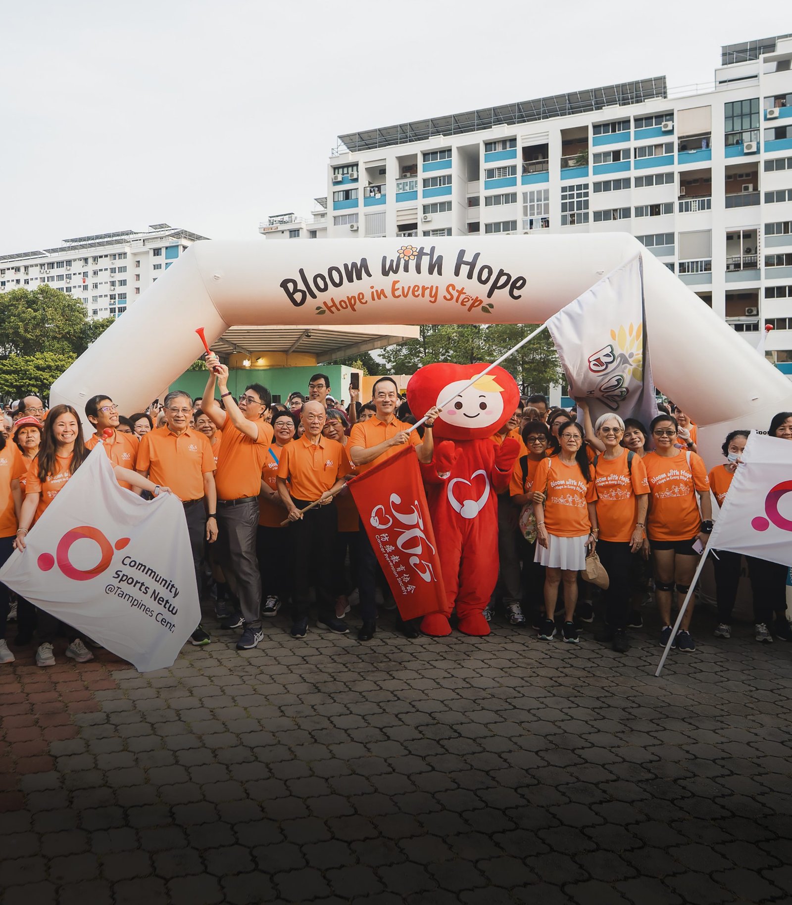 Dr Koh Poh Koon graced the event as our special guest and also flagged off the community walk